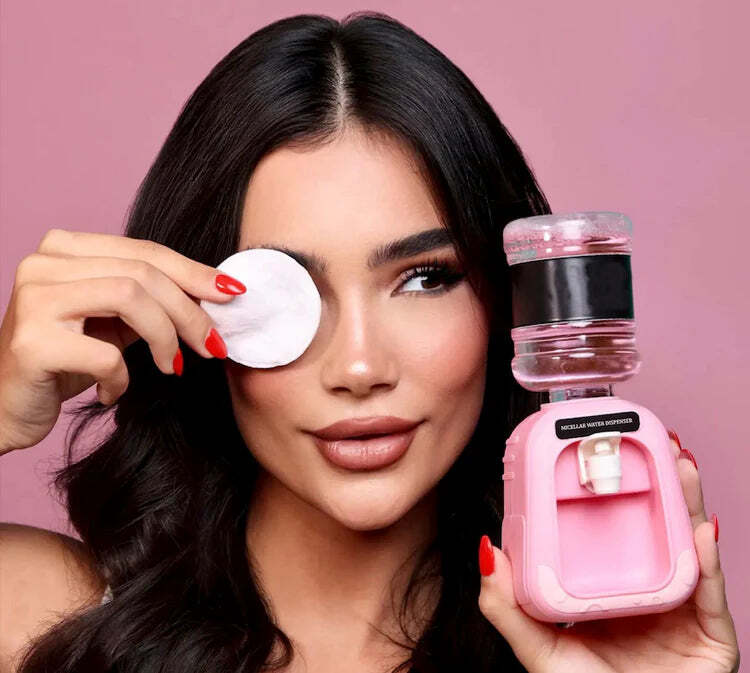 Mess-Free Makeup Removal